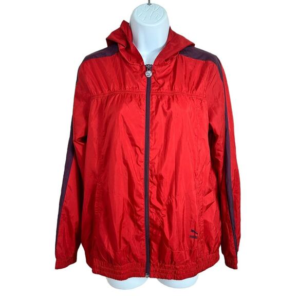 Women's Puma Red Windbreaker Jacket Sz M Hooded Red Full Zip Lightweight - Picture 2 of 9
